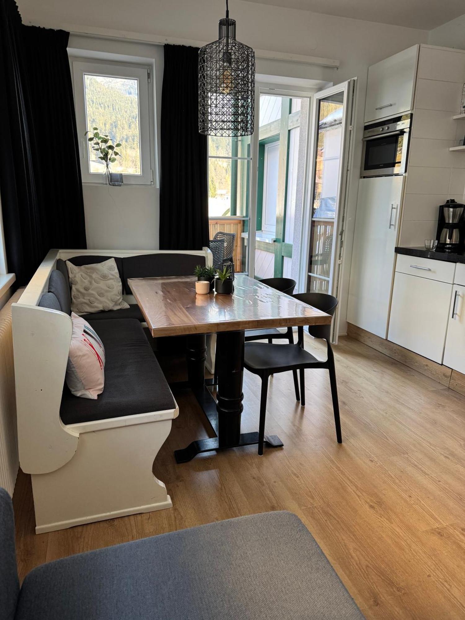 Loetje Apartment Гозау Екстериор снимка
